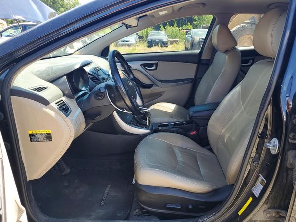 2014 HYUNDAI ELANTRA