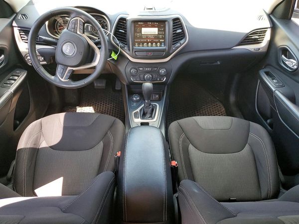 2015 JEEP CHEROKEE LATITUDE 4X4