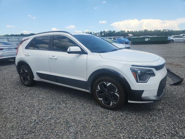 2025 KIA NIRO Wind