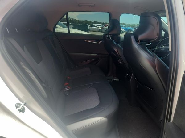 2025 KIA NIRO Wind