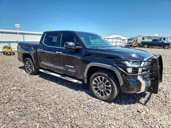 2023 TOYOTA TUNDRA Limited