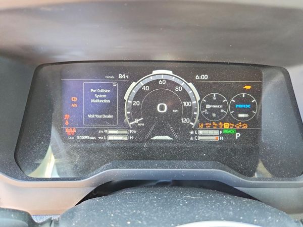 2023 TOYOTA TUNDRA Limited