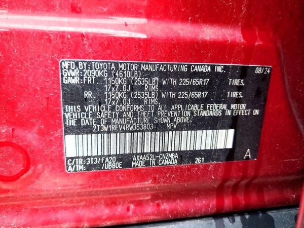 2024 TOYOTA RAV4 XLE