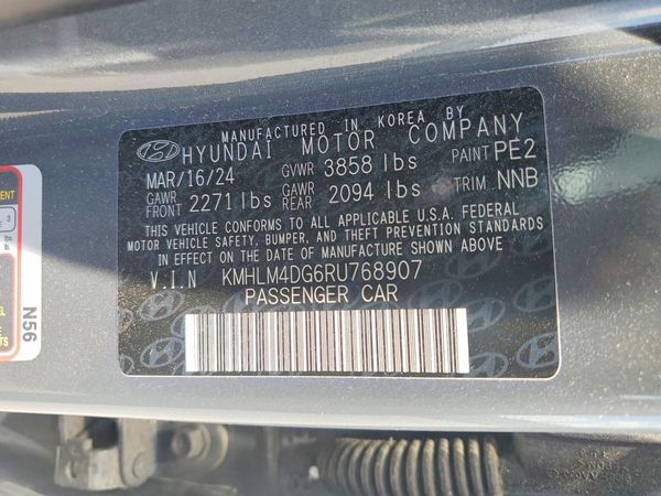 2024 HYUNDAI ELANTRA SEL