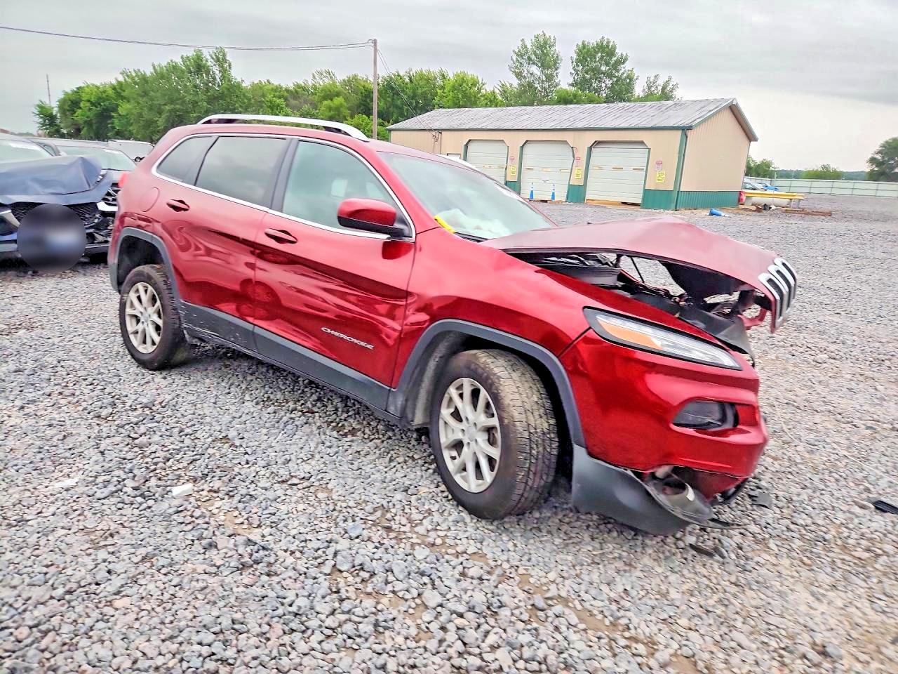 2017 JEEP CHEROKEE LATITUDE FWD
