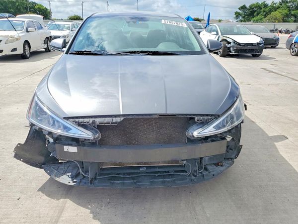 2019 HYUNDAI ELANTRA