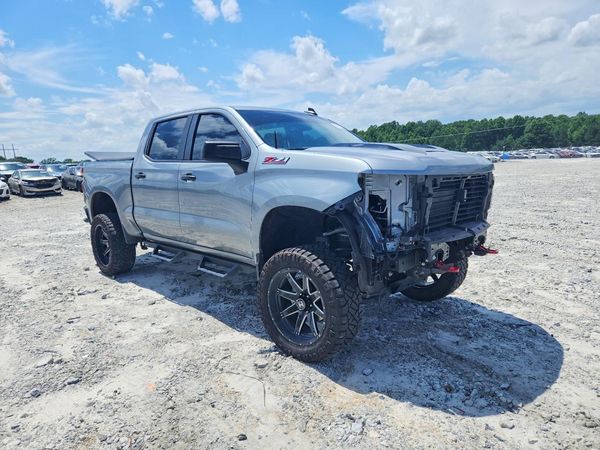 2024 CHEVROLET SILVERADO Trail Boss Custom