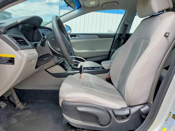 2017 HYUNDAI SONATA SE, Eco