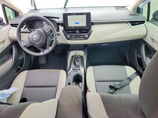 2025 TOYOTA COROLLA LE