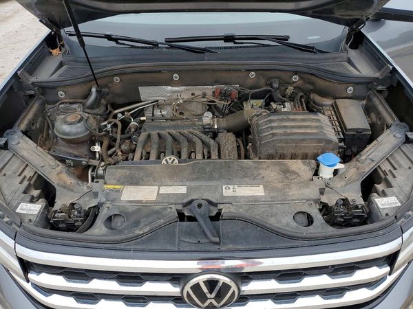 2021 VOLKSWAGEN ATLAS SE w/ Tech