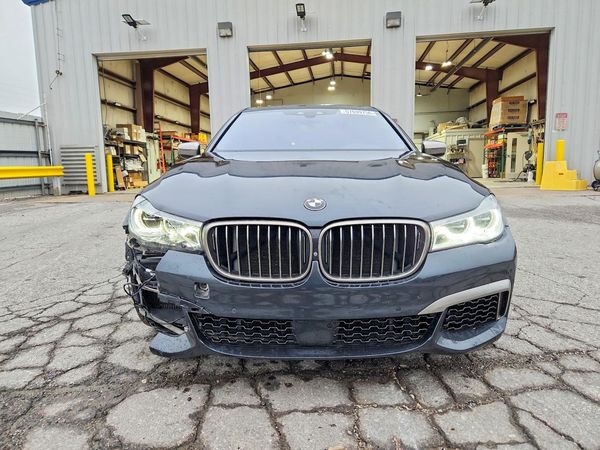 2018 BMW M760 xDrive