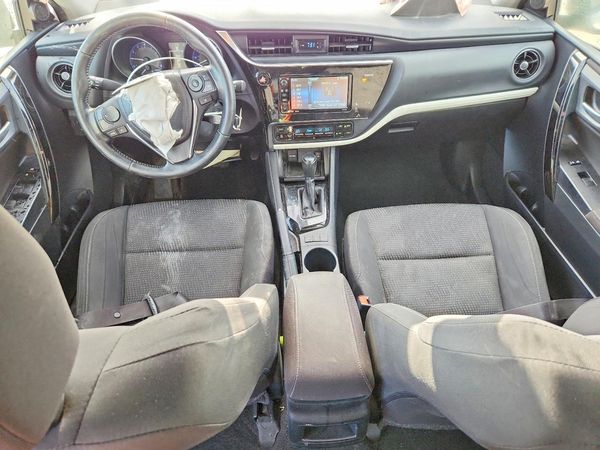 2018 TOYOTA COROLLA