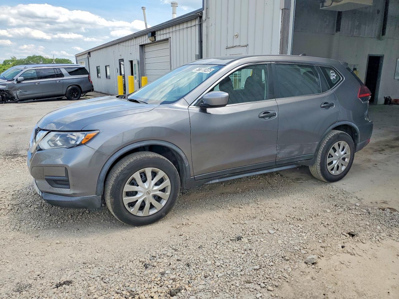2018 NISSAN ROGUE