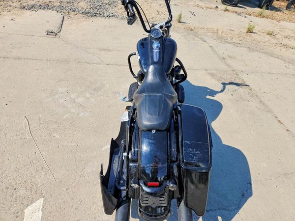 2020 HARLEY-DAVIDSON FL