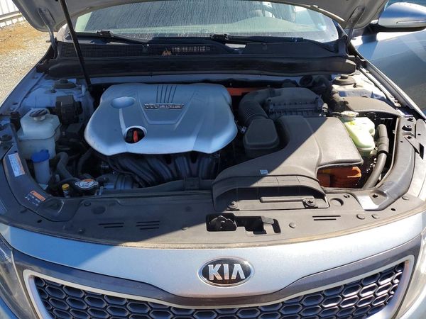 2016 KIA OPTIMA GL - Middle-low