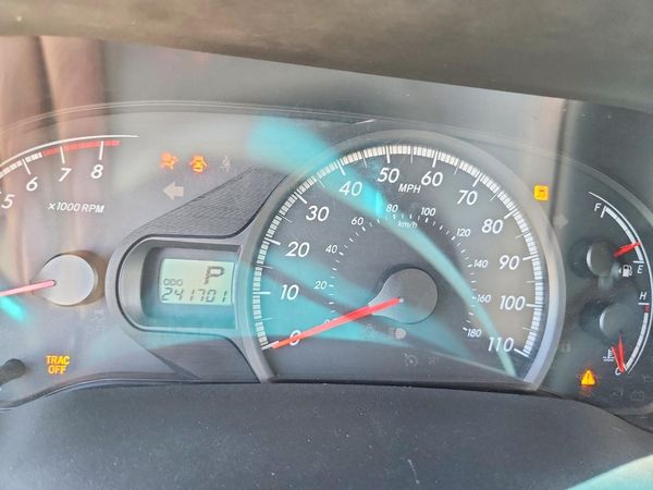 2012 TOYOTA SIENNA