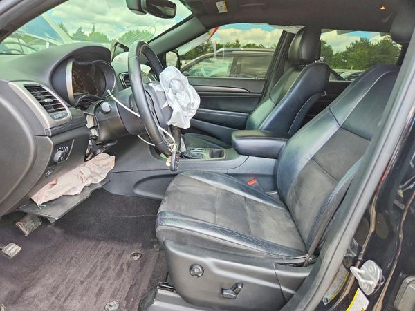 2019 JEEP GRAND CHEROKEE Laredo