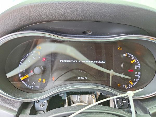 2019 JEEP GRAND CHEROKEE Laredo