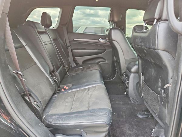 2019 JEEP GRAND CHEROKEE Laredo
