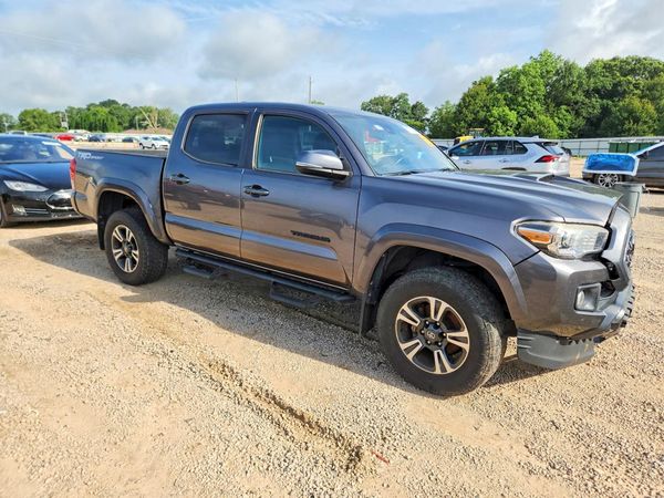 2019 TOYOTA TACOMA SR5