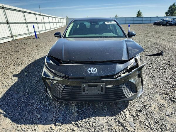 2025 TOYOTA CAMRY