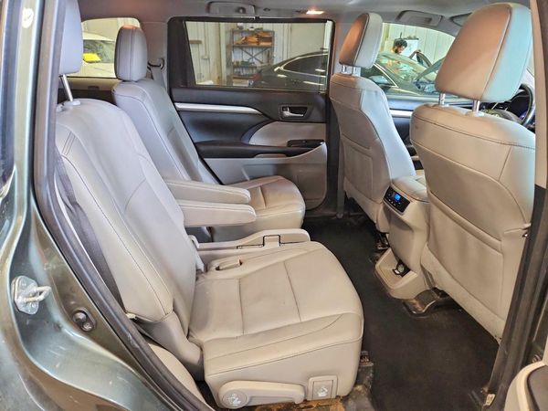 2018 TOYOTA HIGHLANDER
