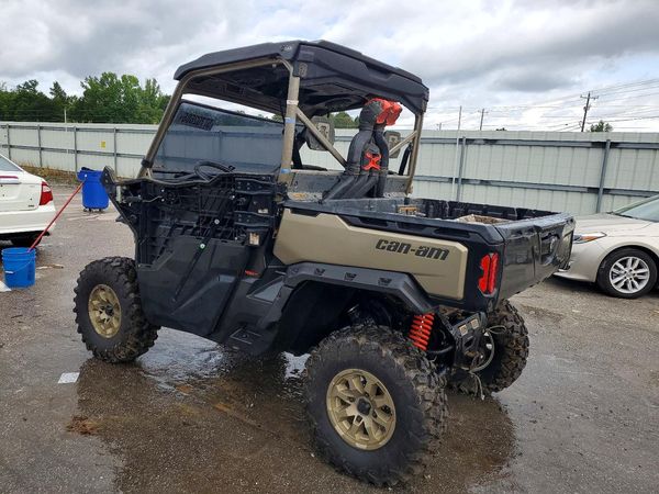 2023 CAN-AM DEFENDER