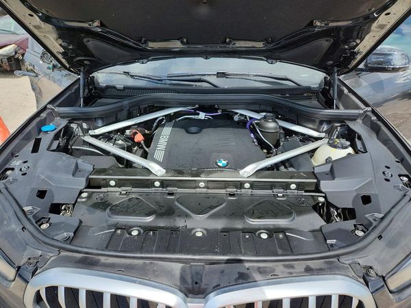 2025 BMW X6