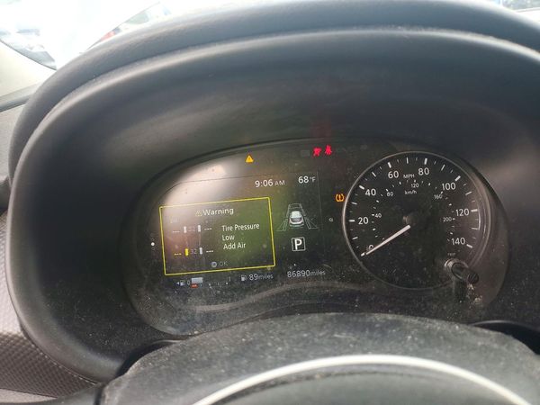 2021 NISSAN KICKS SV