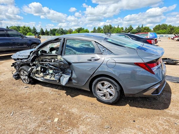 2024 HYUNDAI ELANTRA