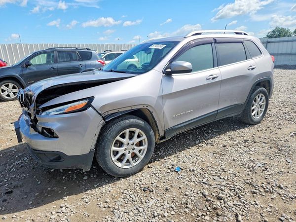 2018 JEEP CHEROKEE LATITUDE PLUS 4X4