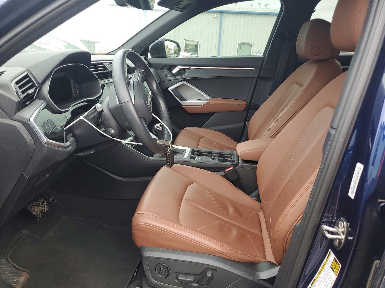 2022 AUDI Q3