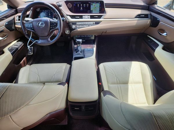 2021 LEXUS ES 350 350 Ultra Luxury