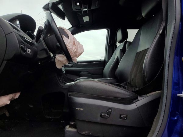 2020 DODGE GRAND CARAVAN SXT