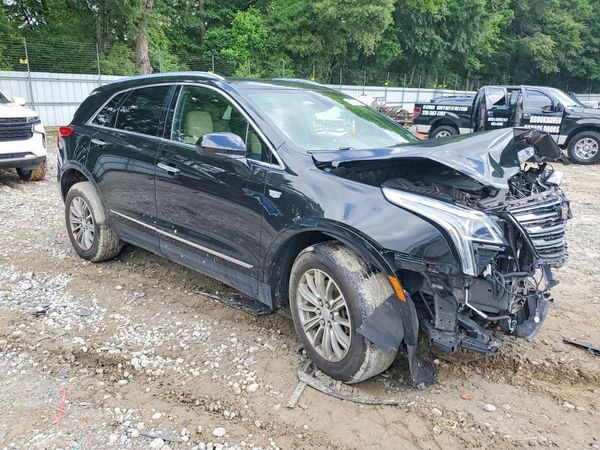 2019 CADILLAC XT5 Luxury