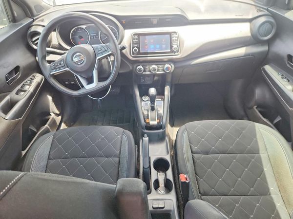 2020 NISSAN KICKS
