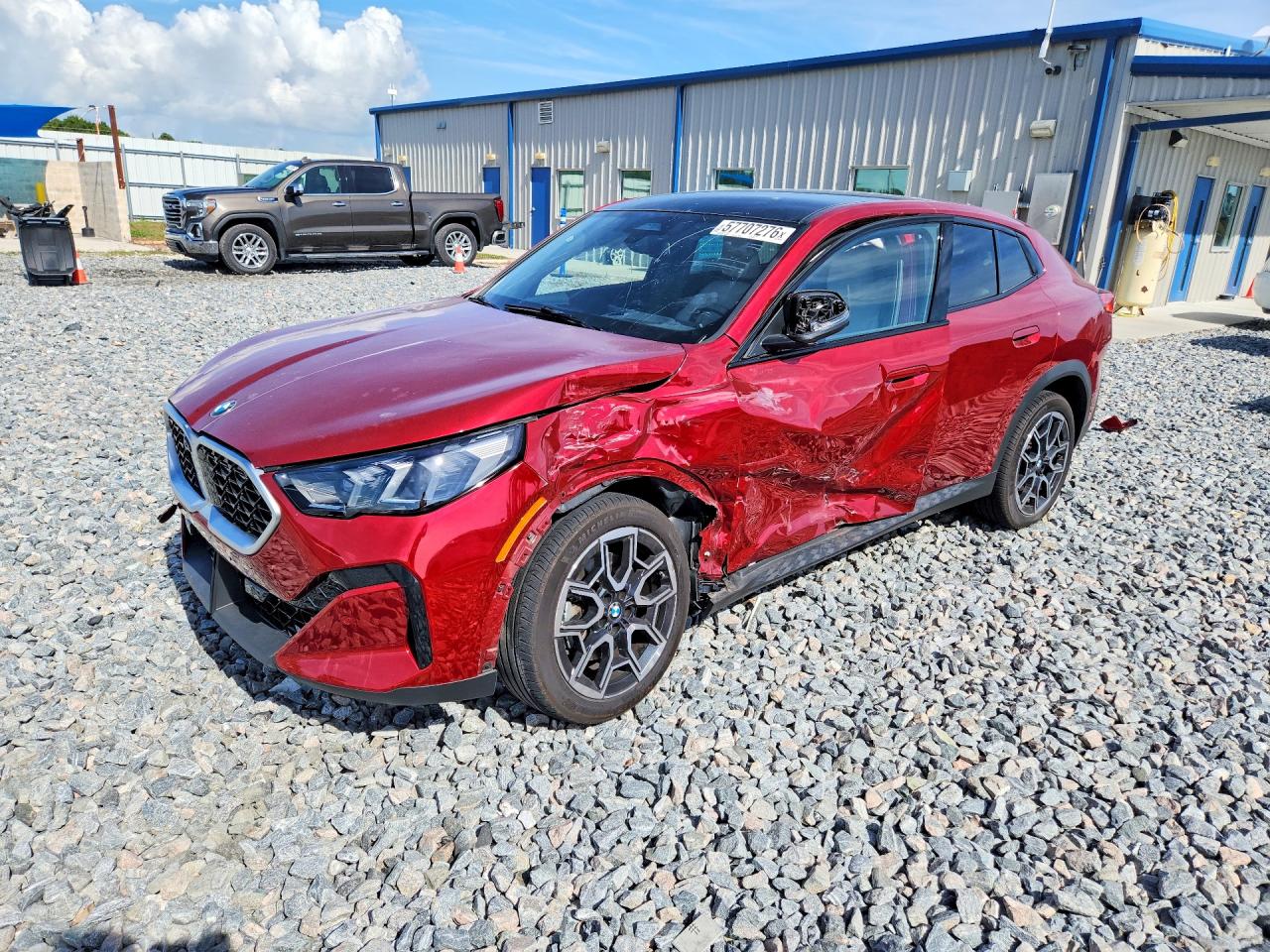 2025 BMW X2 xDrive28i