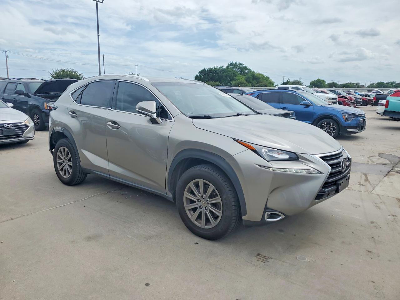 2016 LEXUS NX 200T 200t Luxury