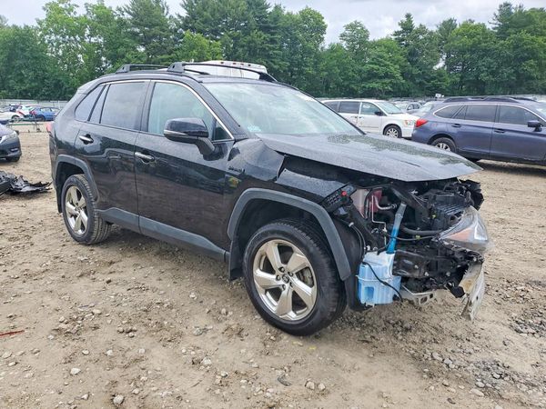 2021 TOYOTA RAV4 Limited HV