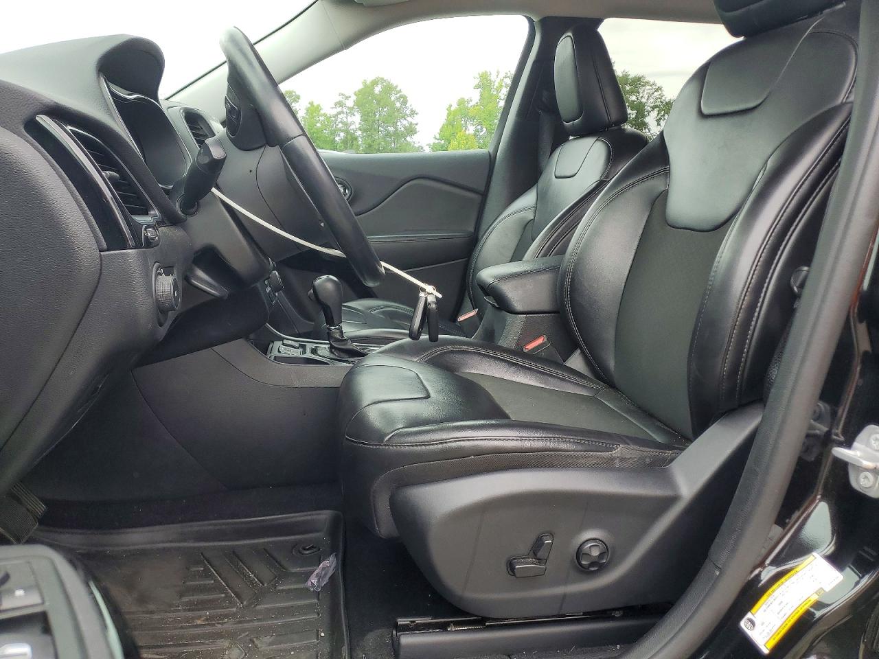 2019 JEEP CHEROKEE LATITUDE PLUS FWD