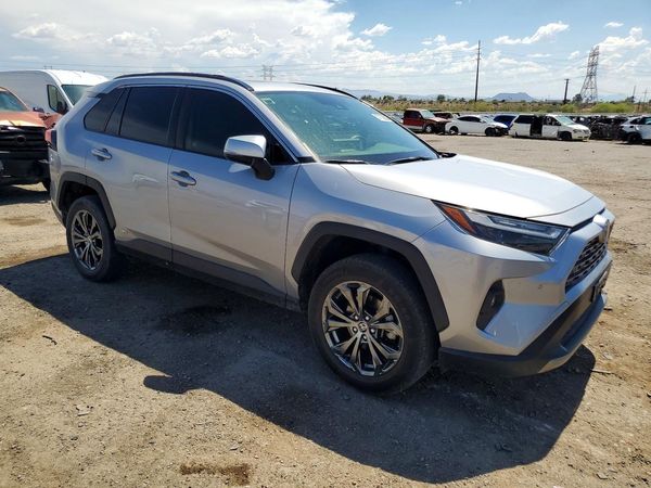 2023 TOYOTA RAV4 Limited