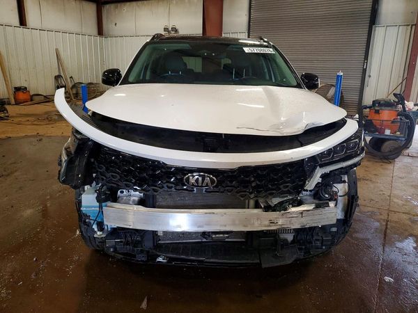 2021 KIA SORENTO SX, SXP