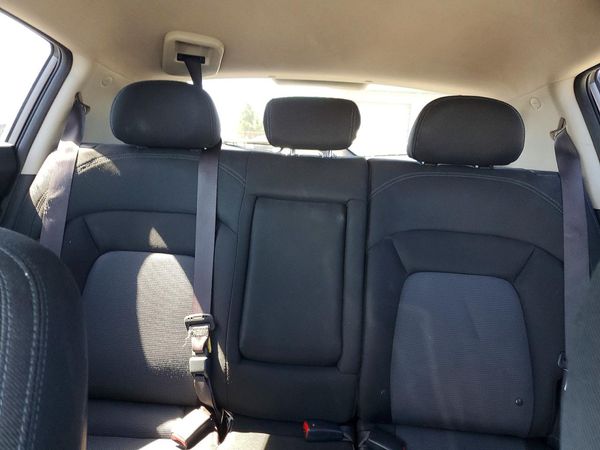 2015 KIA SPORTAGE GL - Middle-low