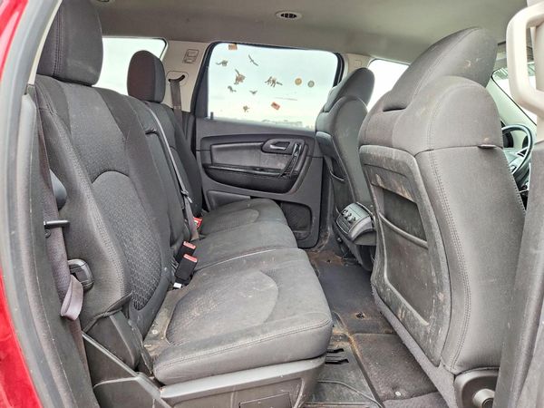 2012 CHEVROLET TRAVERSE LT
