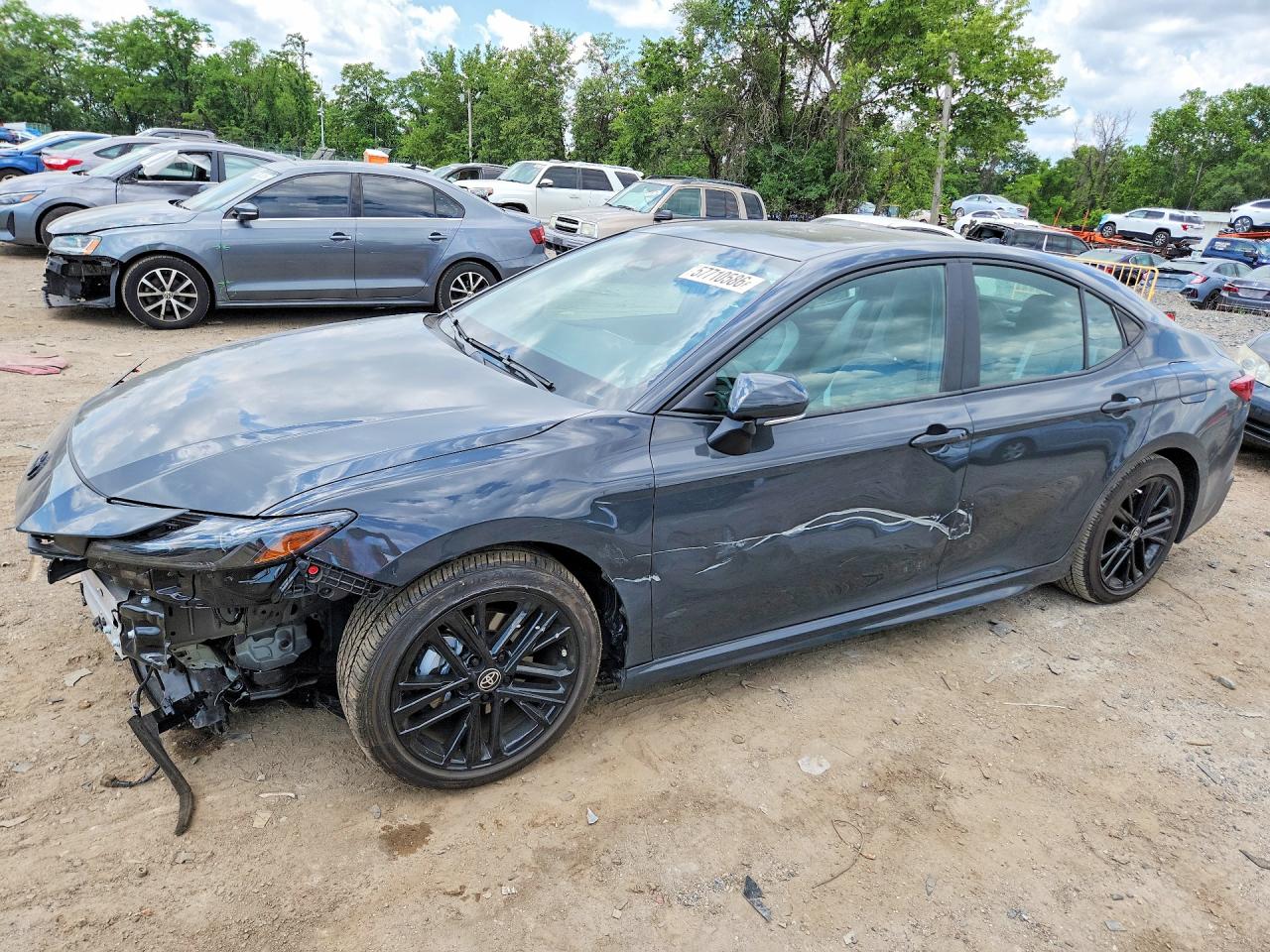 2025 TOYOTA CAMRY
