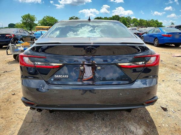 2025 TOYOTA CAMRY
