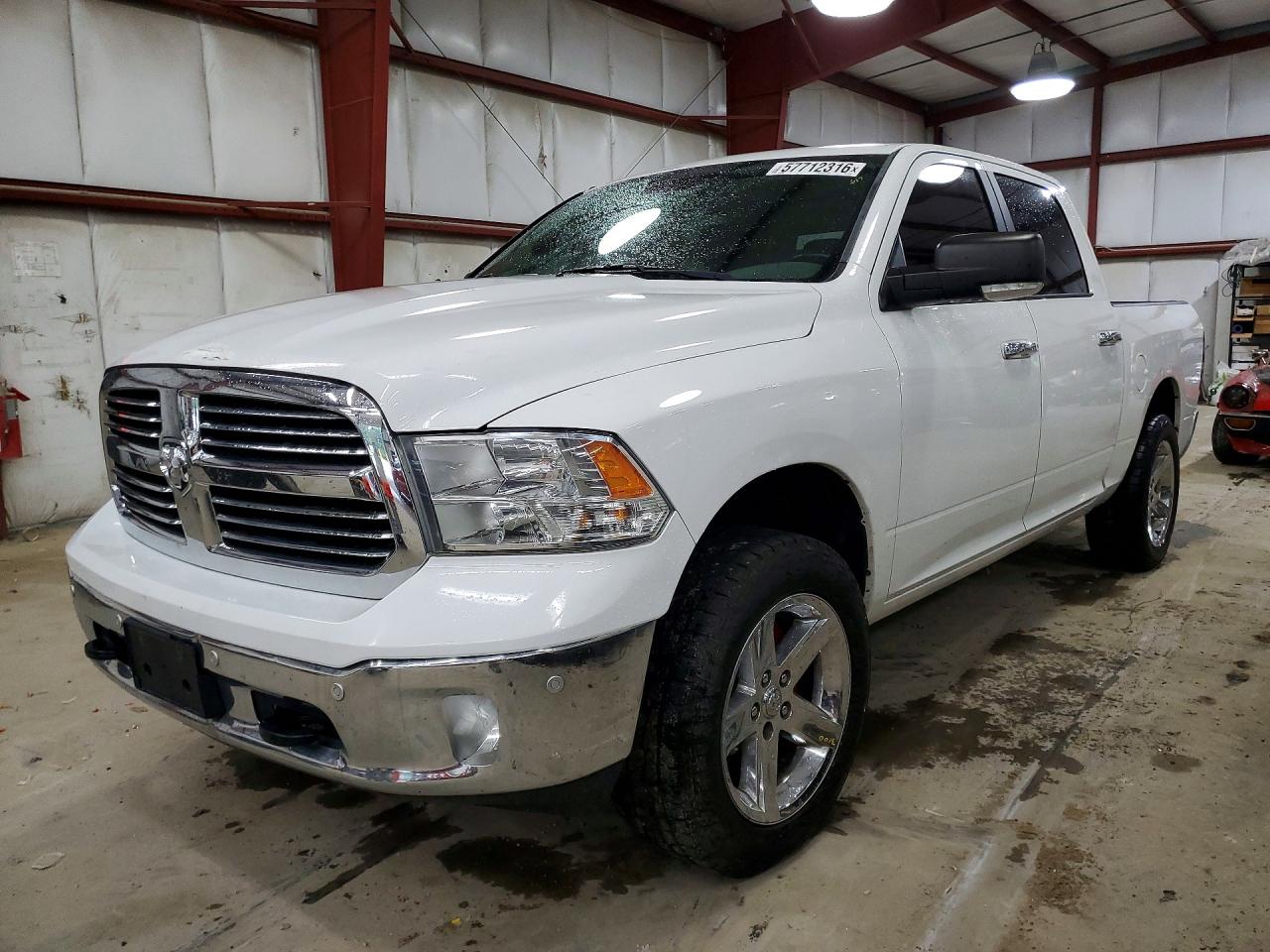 2016 RAM 1500 SLT