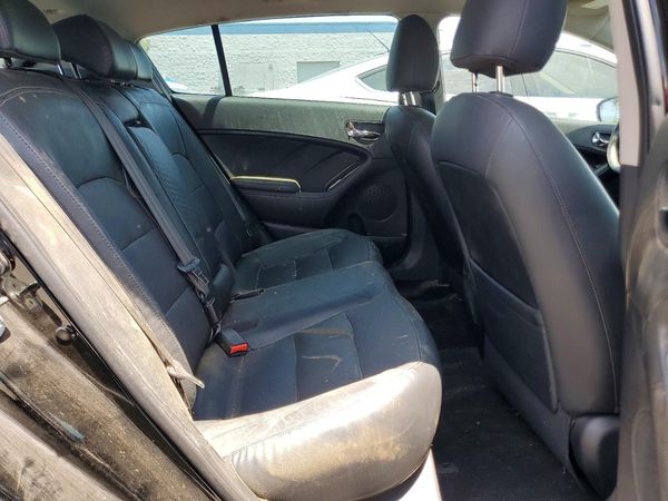 2016 KIA FORTE