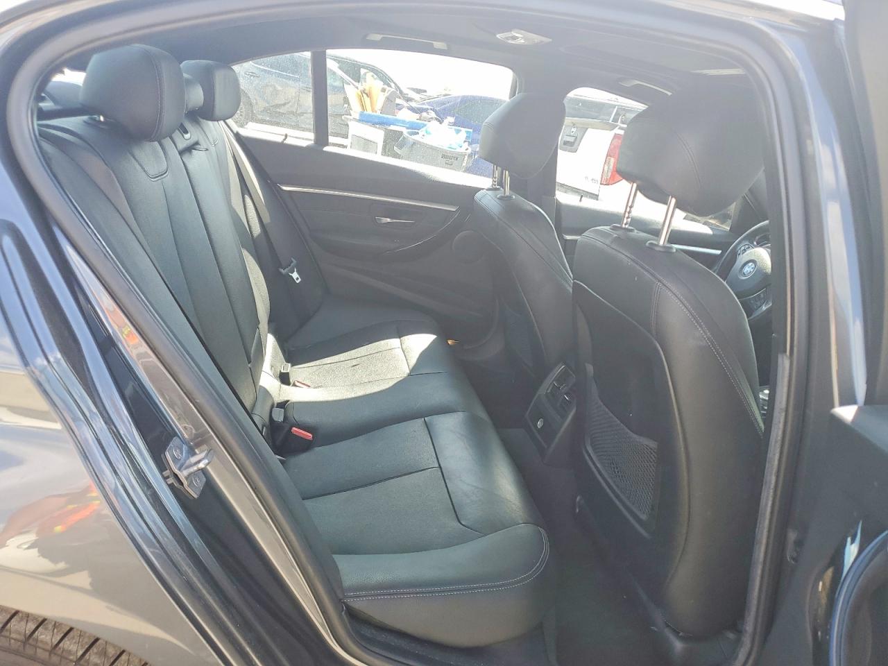 2018 BMW 330E