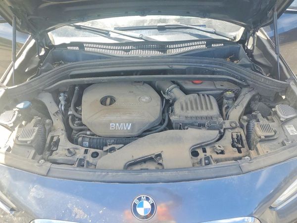 2018 BMW X2 xDrive28i — Engine bay